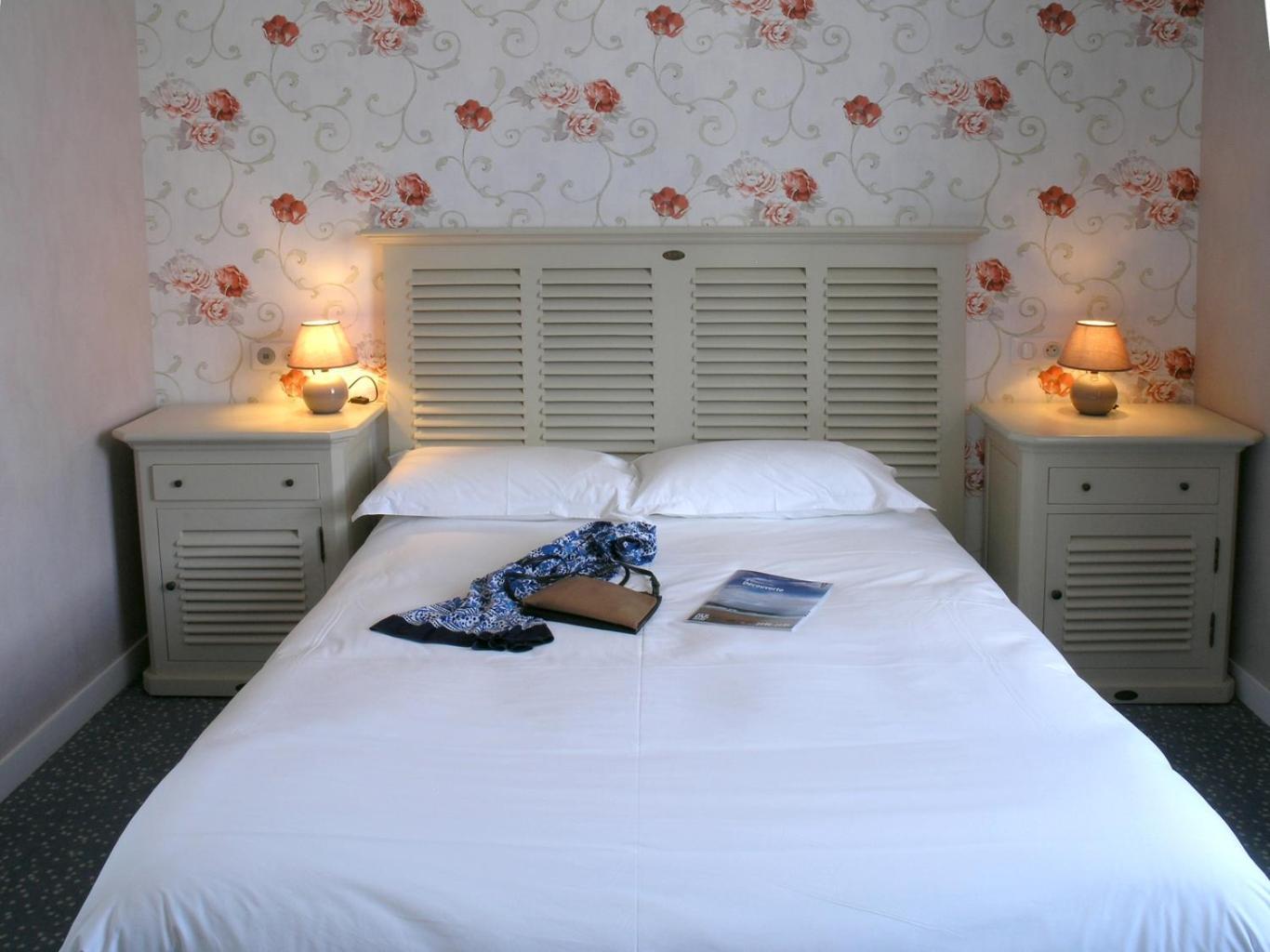 Auberge Du Cabestan Hotel Audierne Dış mekan fotoğraf