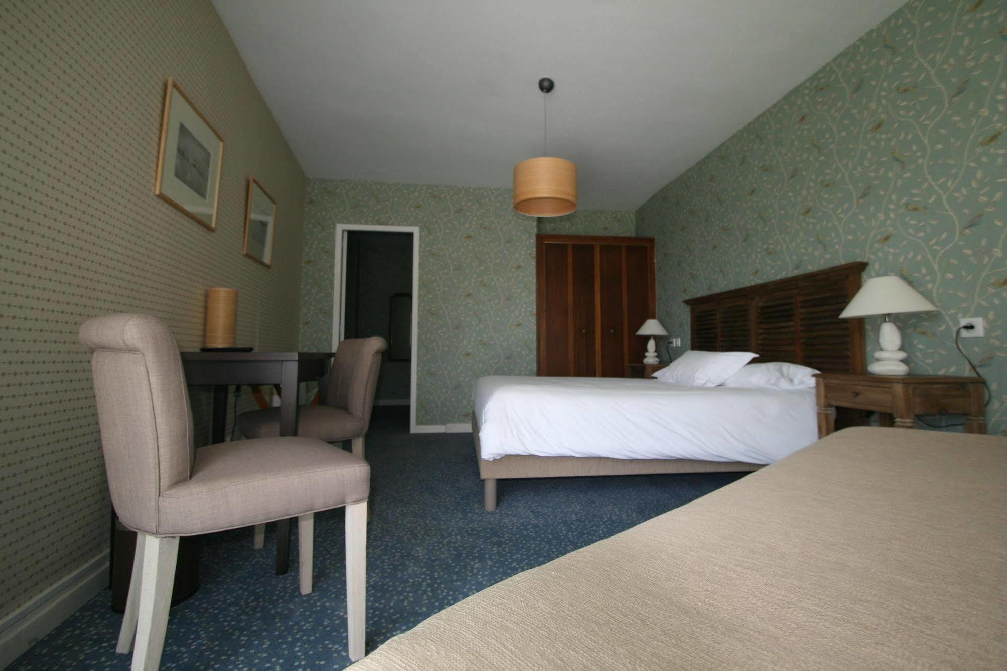 Auberge Du Cabestan Hotel Audierne Dış mekan fotoğraf