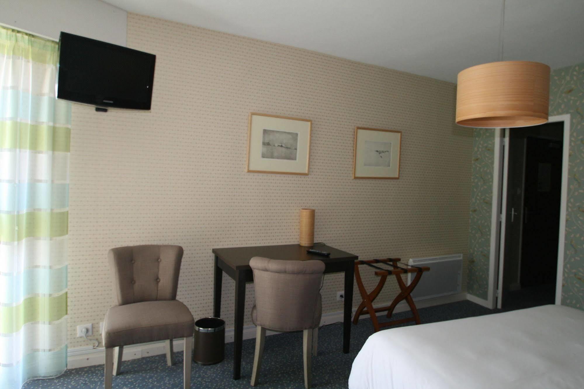 Auberge Du Cabestan Hotel Audierne Dış mekan fotoğraf