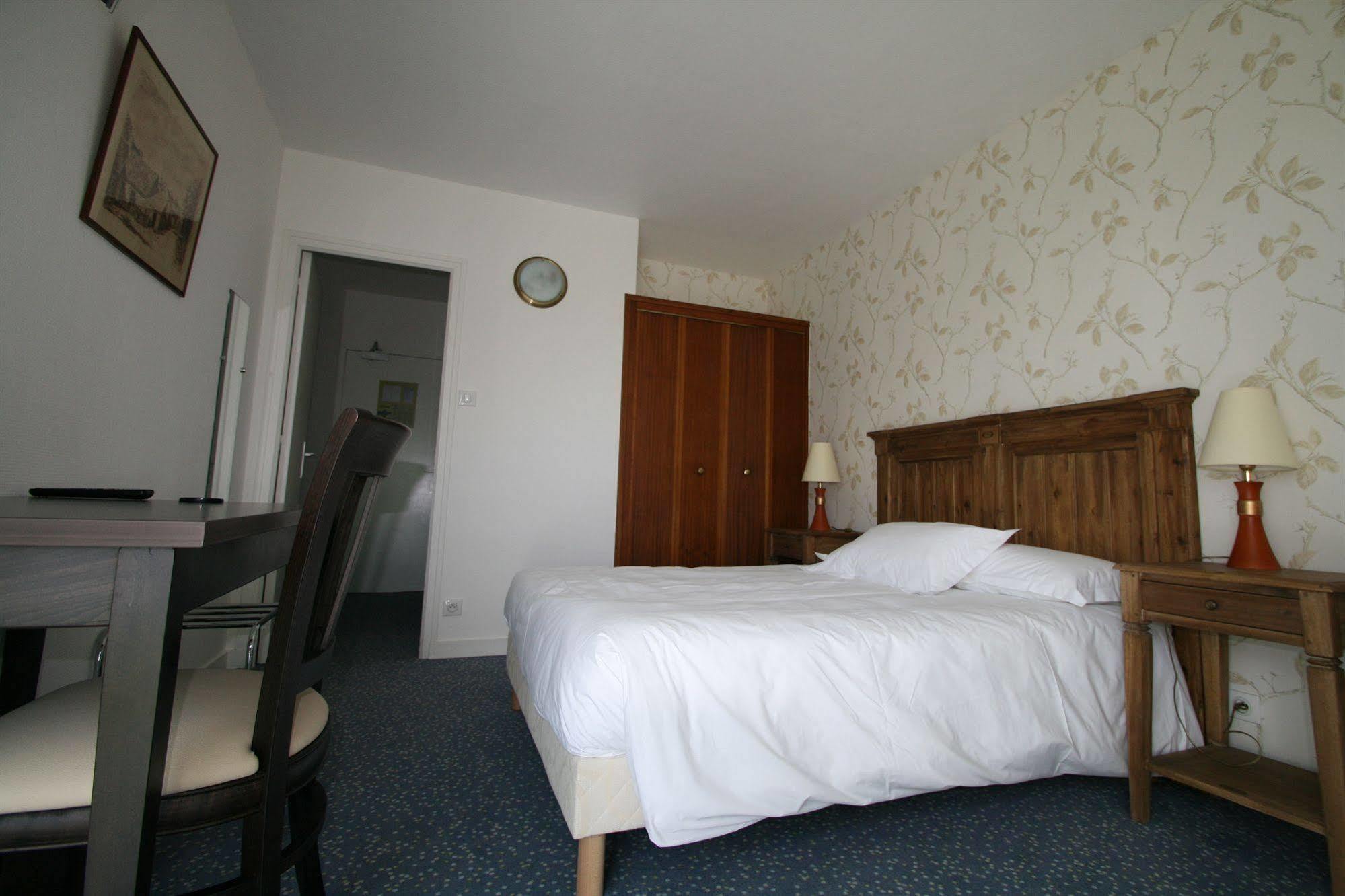 Auberge Du Cabestan Hotel Audierne Dış mekan fotoğraf