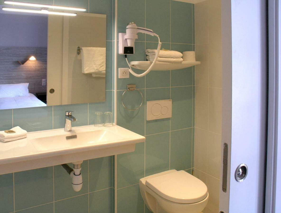 Auberge Du Cabestan Hotel Audierne Dış mekan fotoğraf